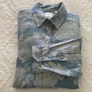 Men’s Baird McNutt linen long sleeve button down shirt in blue & white paisley